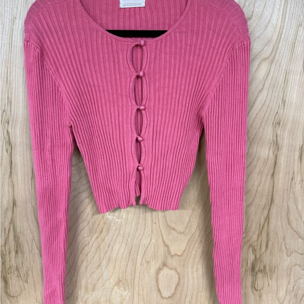 Urban Outfitters Pink Ribbed Button-Front Cropped Cardigan